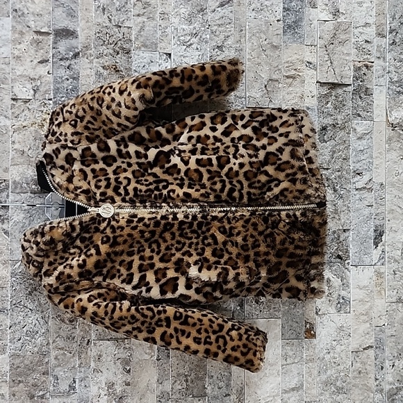 DKNY GIRLS BLACK WINTER JACKET, SIZE 5/6 DOUBLE SIDE, PRE-OWNED, ZIPPER, POCKETS - Picture 6 of 14